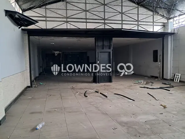 Galpão / Barracão com 500m², à venda ou para alugar, no bairro Vila Valqueire em Rio de Janeiro