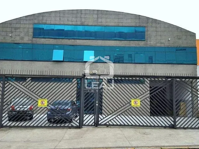 Galpão / Barracão com 1000m², à venda, no bairro Santo Amaro em São Paulo