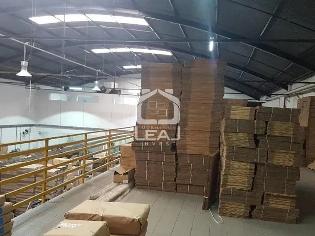 Galpão / Barracão com 1000m², à venda, no bairro Santo Amaro em São Paulo