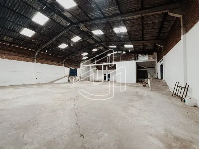 Galpão / Barracão com 1886m², para alugar, no bairro Centro em Ananindeua