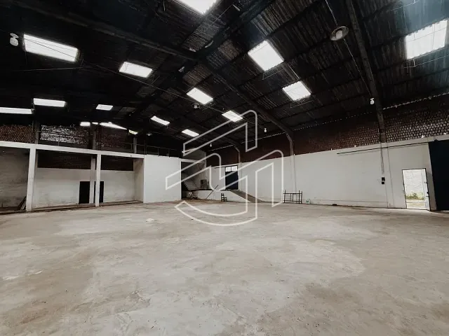 Galpão / Barracão com 1886m², para alugar, no bairro Centro em Ananindeua