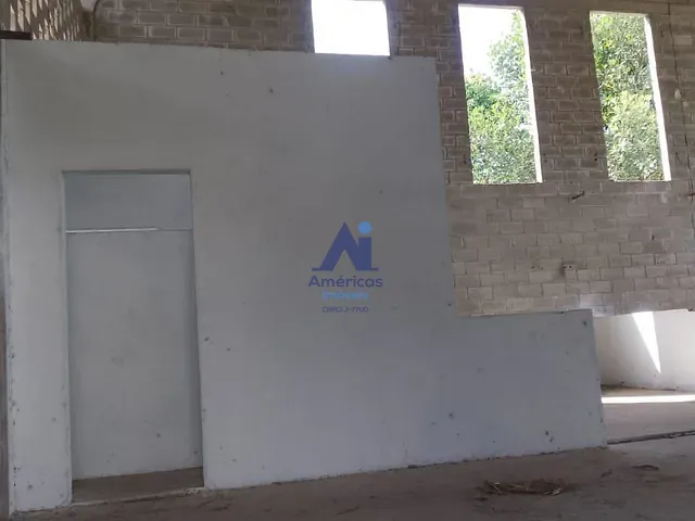 Galpão / Barracão para alugar, no bairro Bangu em Rio de Janeiro