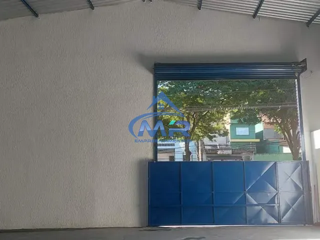 Galpão / Barracão para alugar, no bairro Limoeiro em São Paulo