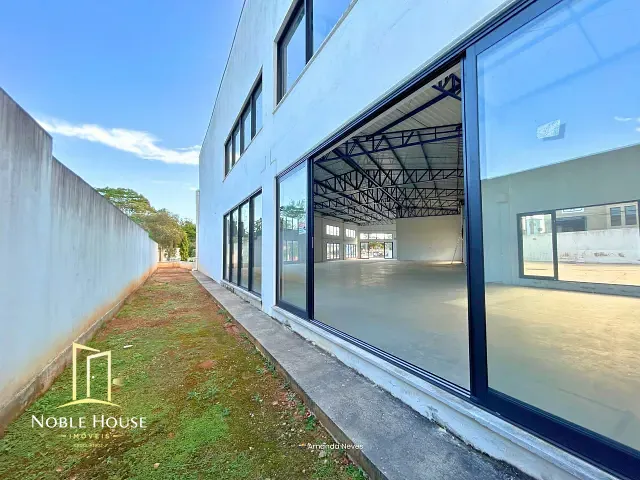 Galpão / Barracão com 1695m², para alugar, no bairro Nova Vinhedo em Vinhedo