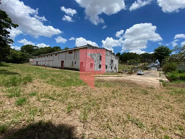 Galpão / Barracão com 2040m², para alugar, no bairro São Francisco em Belo Horizonte