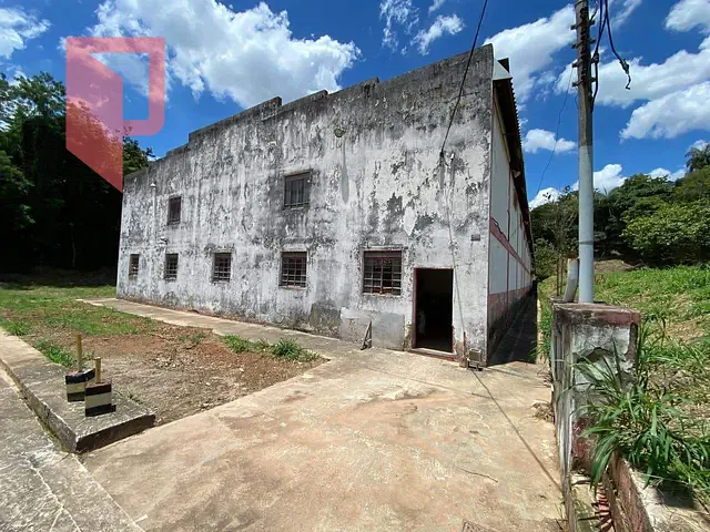 Galpão / Barracão com 2040m², para alugar, no bairro São Francisco em Belo Horizonte