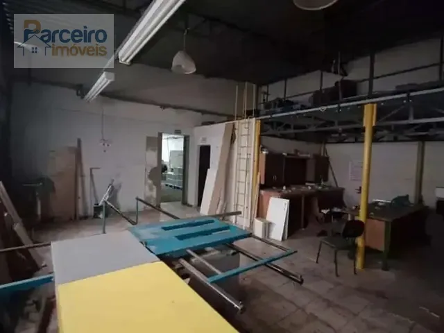 Galpão / Barracão com 620m², para alugar, no bairro Vila Aricanduva em São Paulo