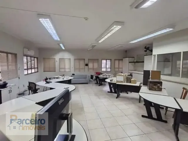 Galpão / Barracão com 620m², para alugar, no bairro Vila Aricanduva em São Paulo