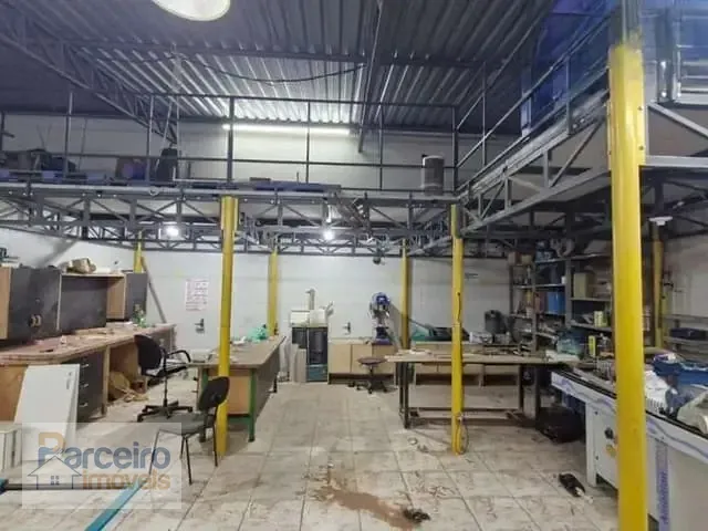 Galpão / Barracão com 620m², para alugar, no bairro Vila Aricanduva em São Paulo