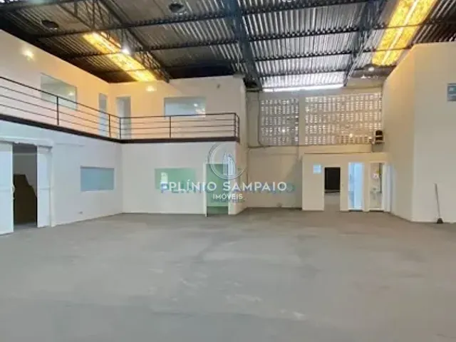 Galpão / Barracão com 432m², para alugar, no bairro Santa Mônica em Vila Velha