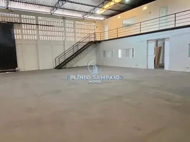 Galpão / Barracão com 432m², para alugar, no bairro Santa Mônica em Vila Velha