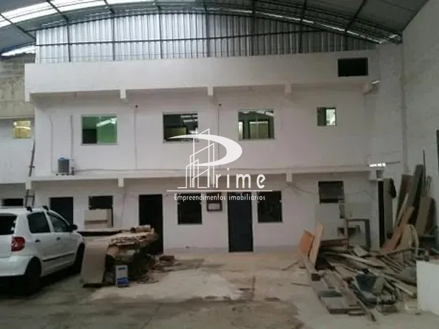 Galpão / Barracão com 1200m², à venda, no bairro Bom Retiro em São Gonçalo