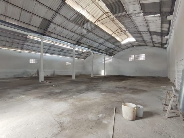 Galpão / Barracão com 2500m², para alugar, no bairro Ouro Preto em Arapiraca