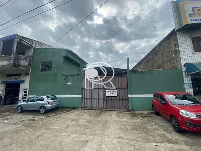 Galpão / Barracão com 635m², para alugar, no bairro Jardim Planalto em Registro