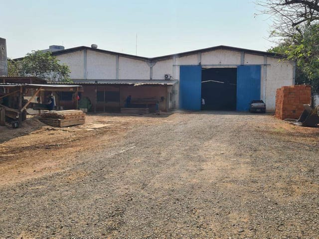 Galpão / Barracão com 4400m², para alugar, no bairro Vila Cidade Morena em Campo Grande