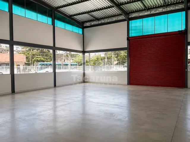 Galpão / Barracão com 1100m², para alugar, no bairro Tamarineira em Recife