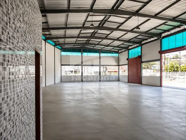 Galpão / Barracão com 1100m², para alugar, no bairro Tamarineira em Recife