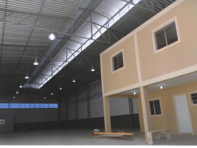 Galpão / Barracão com 636m², para alugar, no bairro Residencial Estoril em Taubaté