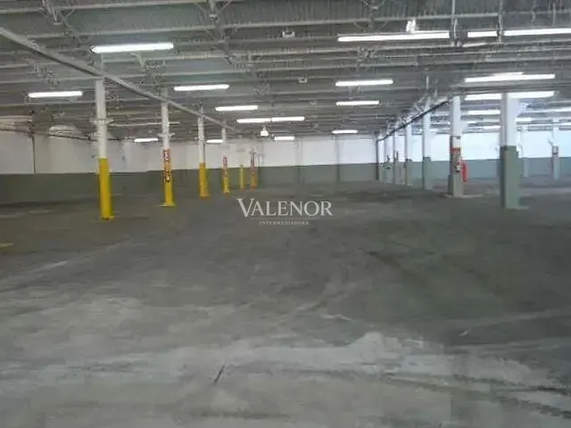 Galpão / Barracão com 1000m², para alugar, no bairro Parque Residencial Eloy Chaves em Jundiaí