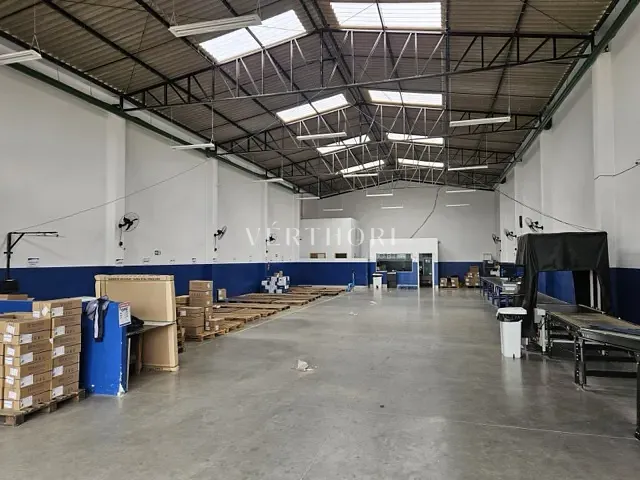 Galpão / Barracão com 500m², à venda, no bairro Centro em Londrina