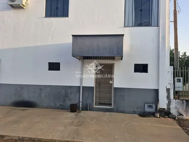 Galpão / Barracão com 480m², para alugar, no bairro Jardim Viena em Sinop