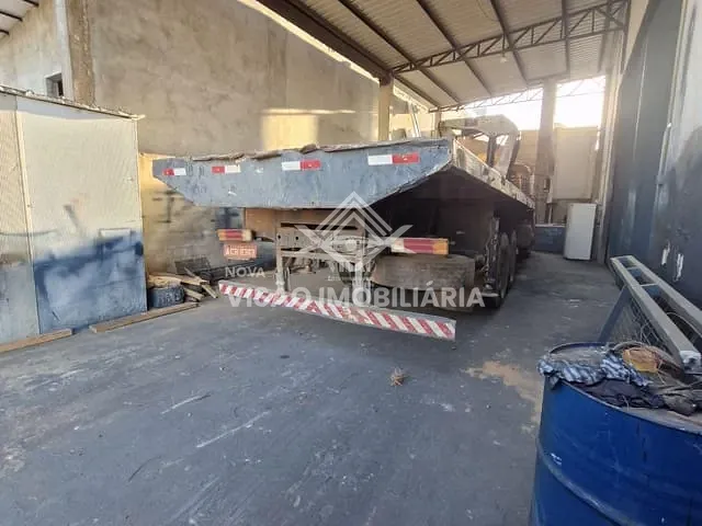 Galpão / Barracão com 480m², para alugar, no bairro Jardim Viena em Sinop