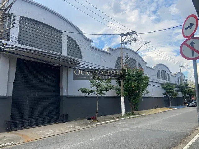 Galpão / Barracão com 3500m², para alugar, no bairro Mooca em São Paulo