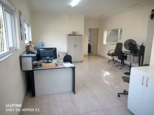 Galpão / Barracão com 1100m², à venda, no bairro Campestre em Santo André