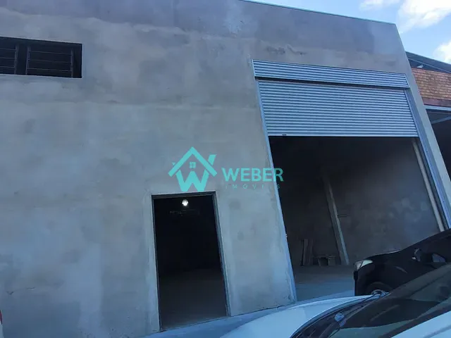 Galpão / Barracão com 360m², para alugar, no bairro Rondônia em Novo Hamburgo