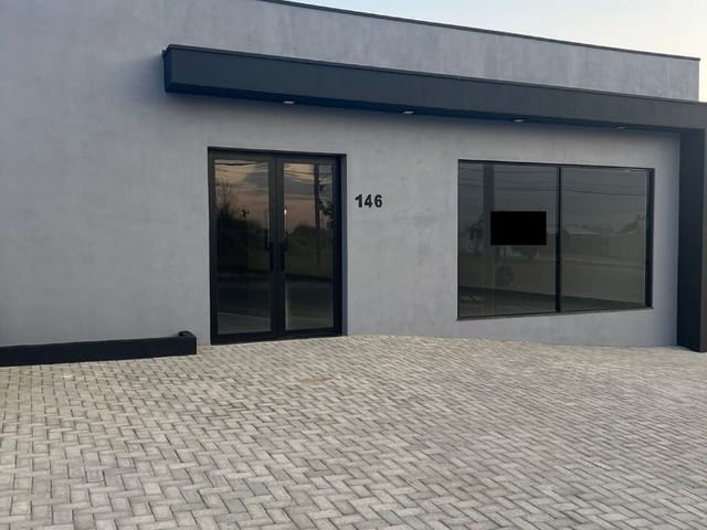 Galpão / Barracão com 300m², para alugar, no bairro Terras de São José em São João da Boa Vista