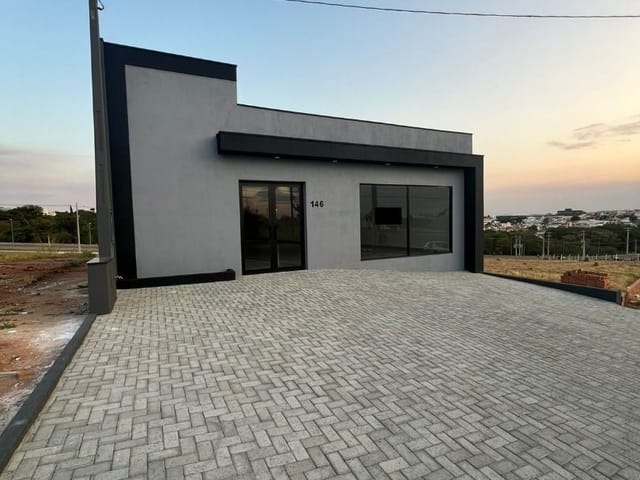 Galpão / Barracão com 300m², para alugar, no bairro Terras de São José em São João da Boa Vista