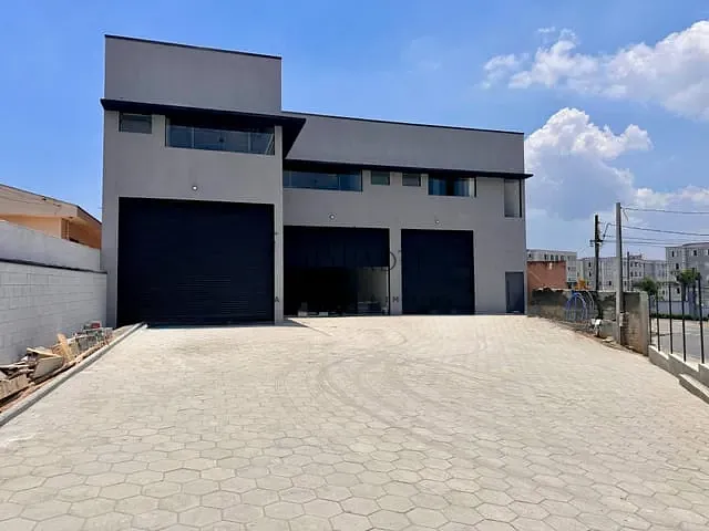 Galpão / Barracão para alugar, no bairro Vila Paulista em Mogi das Cruzes