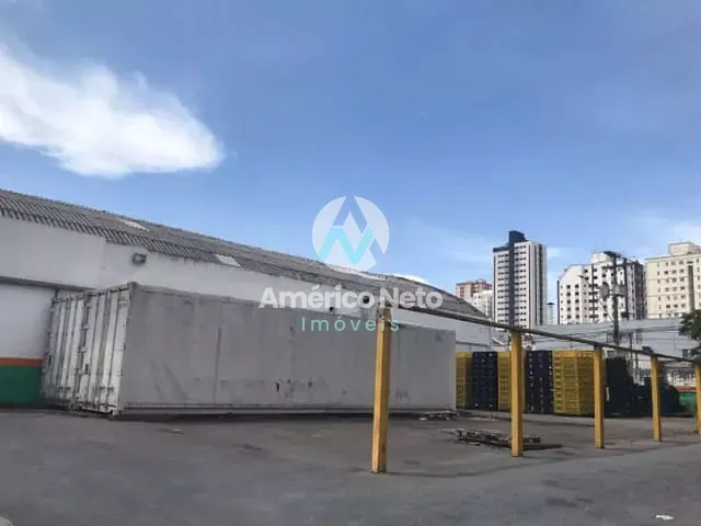 Galpão / Barracão com 2760m², para alugar, no bairro Jardim Ibitirama em São Paulo