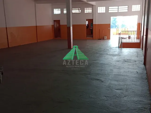 Loja com 440m², para alugar, no bairro Penha de França em São Paulo