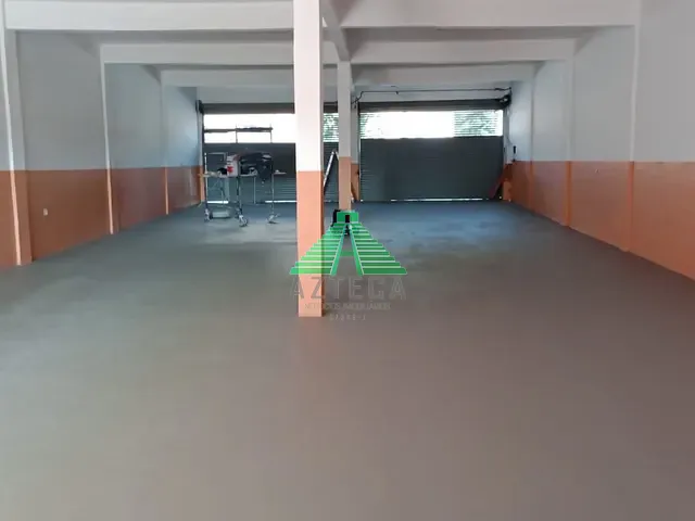 Loja com 440m², para alugar, no bairro Penha de França em São Paulo