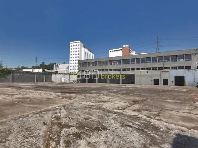 Galpão / Barracão com 3700m², para alugar, no bairro Jaguaré em São Paulo