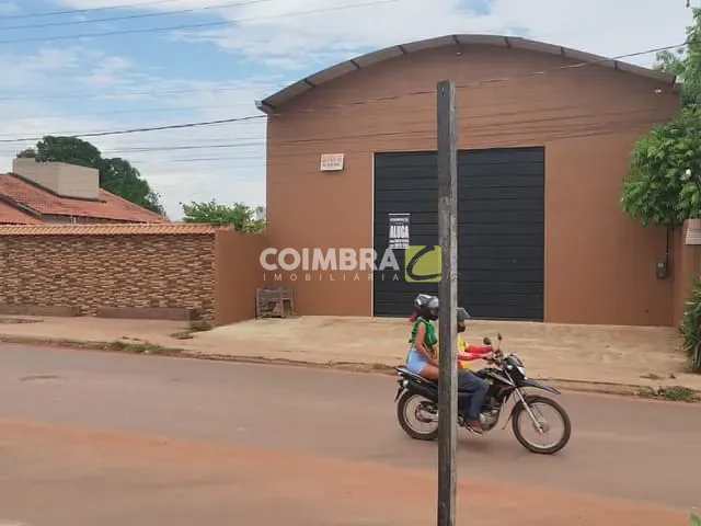 Galpão / Barracão com 315m², para alugar, no bairro Maracanã I em Santarém