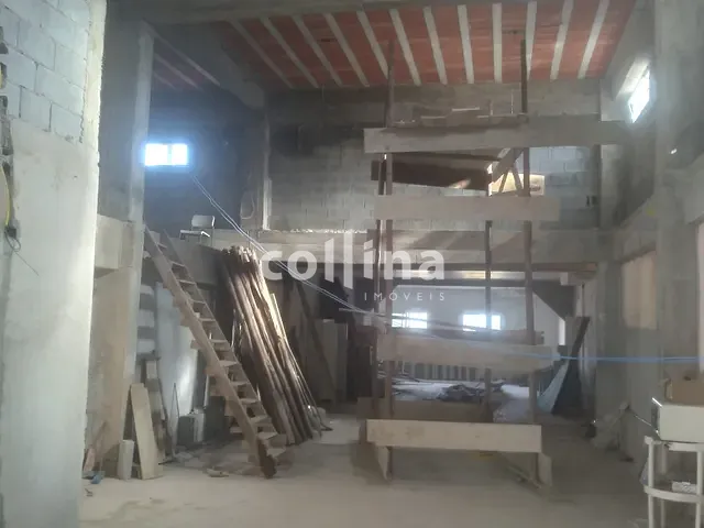 Galpão / Barracão para alugar, no bairro Jardim Tucunduva em Carapicuíba