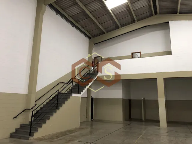 Galpão / Barracão com 791m², à venda, no bairro Comercial Vitória Martini em Indaiatuba