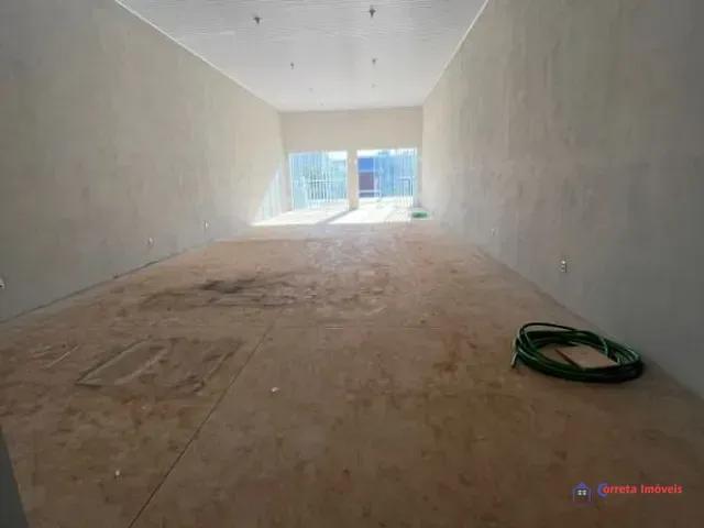 Galpão / Barracão com 150m², para alugar, no bairro Santos Dumont em Três Lagoas