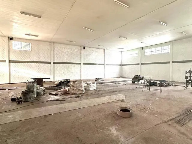 Galpão / Barracão com 720m², para alugar, no bairro Dom Pedro II em Arroio do Meio