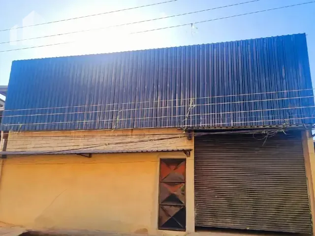 Galpão / Barracão com 290m², para alugar, no bairro Areia Branca em Belford Roxo