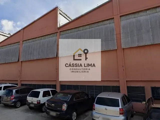 Galpão / Barracão com 2870m², à venda, no bairro Canindé em São Paulo