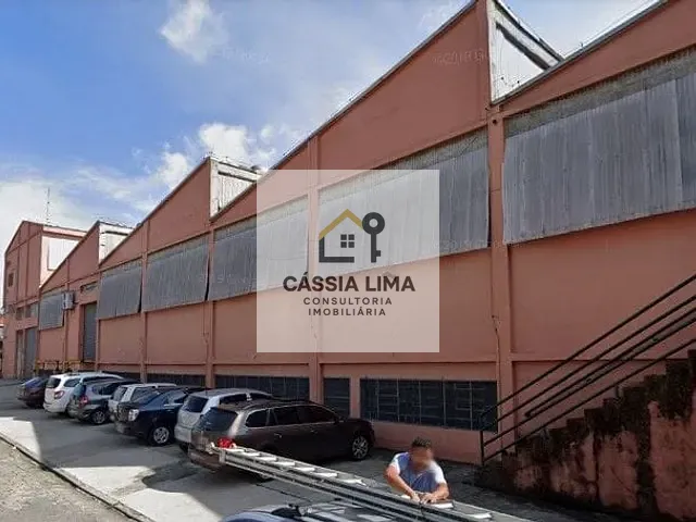 Galpão / Barracão com 2870m², à venda, no bairro Canindé em São Paulo