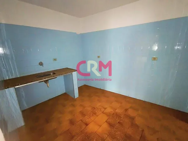 Galpão / Barracão com 140m², para alugar, no bairro Villa Romana em Taquaritinga