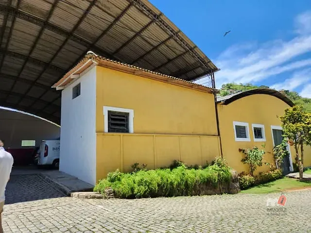 Galpão / Barracão para alugar, no bairro Itamarati em Petrópolis