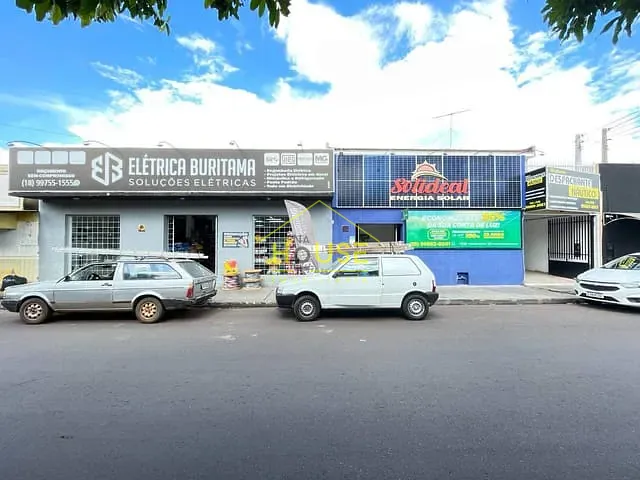 Galpão / Barracão à venda, no bairro Centro em Buritama