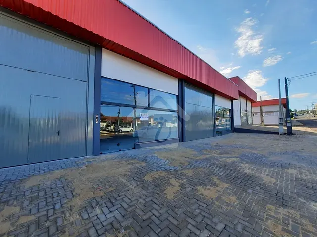 Sala com 445m², para alugar, no bairro Canabarro em Teutônia