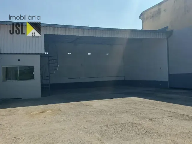 Galpão / Barracão com 300m², à venda ou para alugar, no bairro Vila Menino Jesus em Caçapava