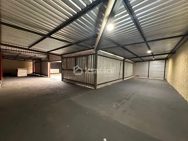 Galpão / Barracão com 1000m², à venda ou para alugar, no bairro Santo Antônio em Campo Grande